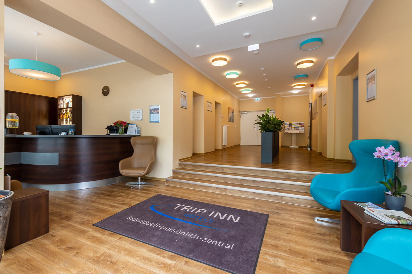 Tripinn-Westend-Messe-Frankfurt-Foyer